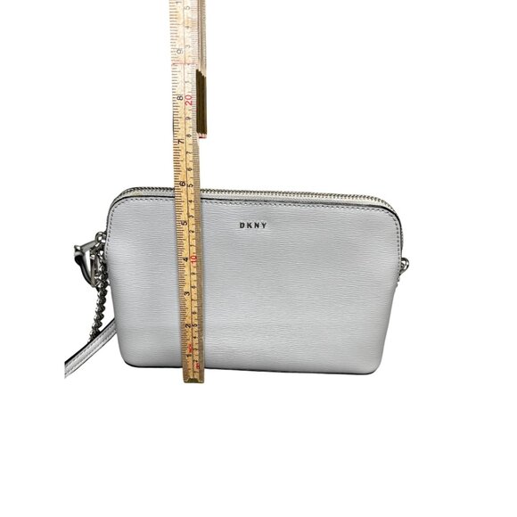 DKNY Silver Crossbody Bag With Chain Strap & Adjustable Leather Strap - Picture 12 of 14